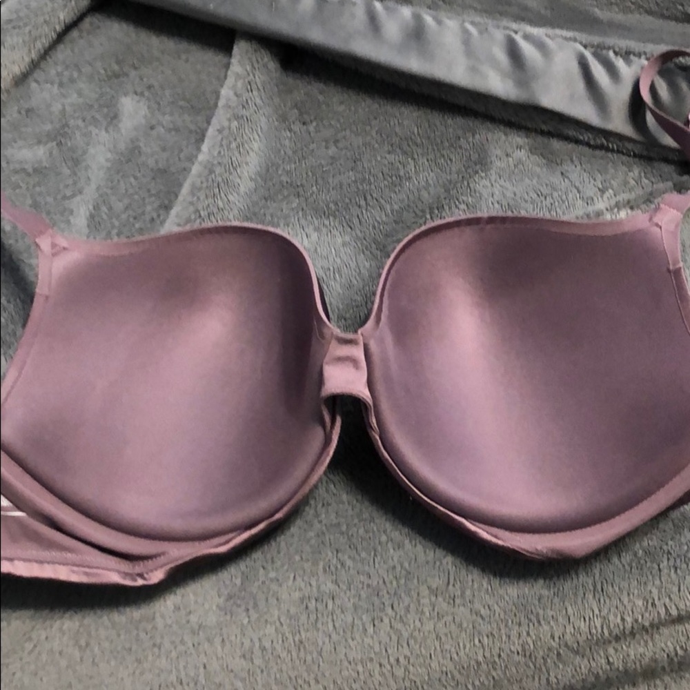 VS bra - Picture 2 of 3